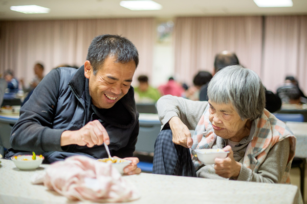 施設入所支援